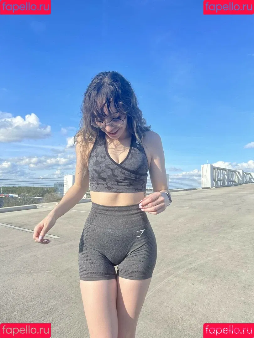 Catlyn Crespo Onlyfans Photo Gallery 