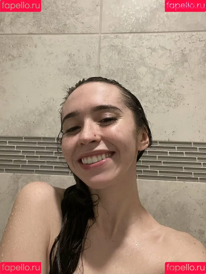 Catlyn Crespo Onlyfans Photo Gallery 