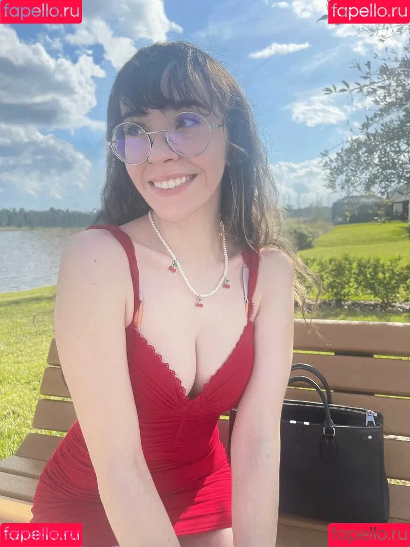 Catlyn Crespo Onlyfans Photo Gallery 