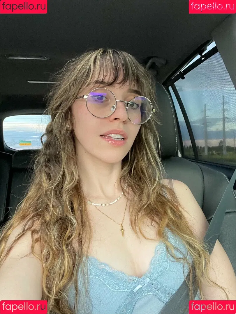 Catlyn Crespo Onlyfans Photo Gallery 