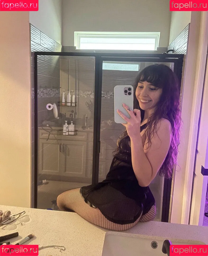 Catlyn Crespo Onlyfans Photo Gallery 