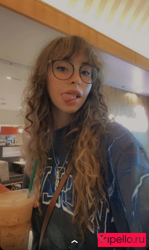 Catlyn Crespo Onlyfans Photo Gallery 