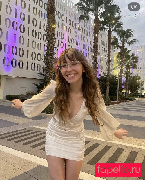 Catlyn Crespo Onlyfans Photo Gallery 