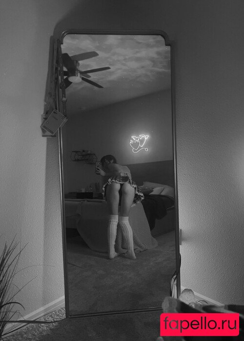 Catlyn Crespo Onlyfans Photo Gallery 