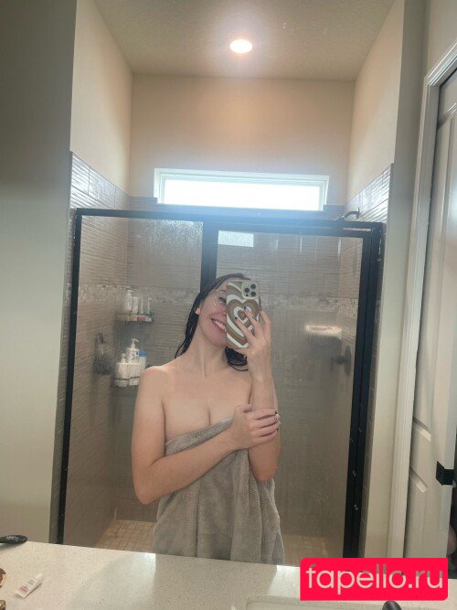 Catlyn Crespo Onlyfans Photo Gallery 