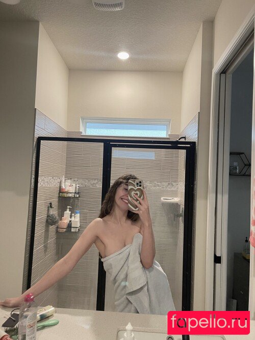 Catlyn Crespo Onlyfans Photo Gallery 