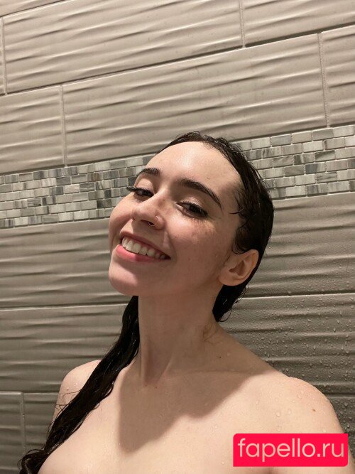 Catlyn Crespo Onlyfans Photo Gallery 