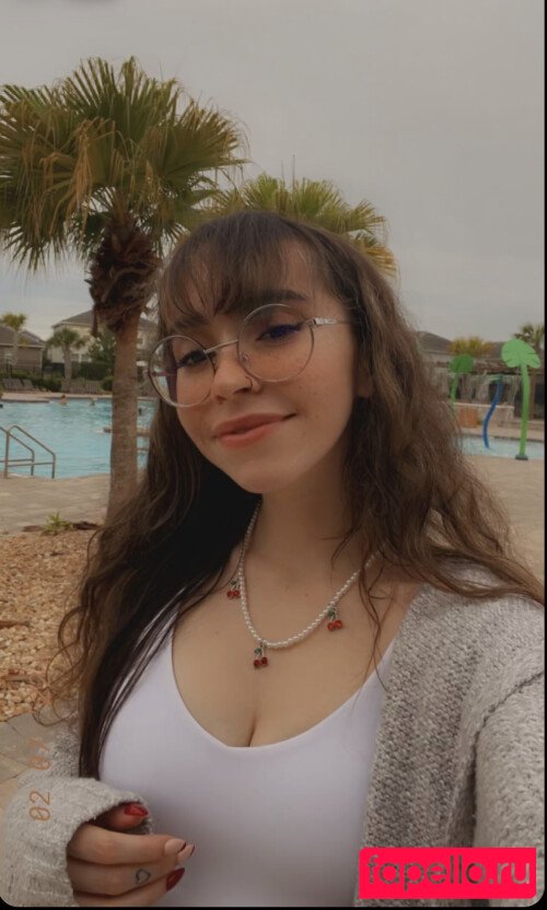 Catlyn Crespo Onlyfans Photo Gallery 