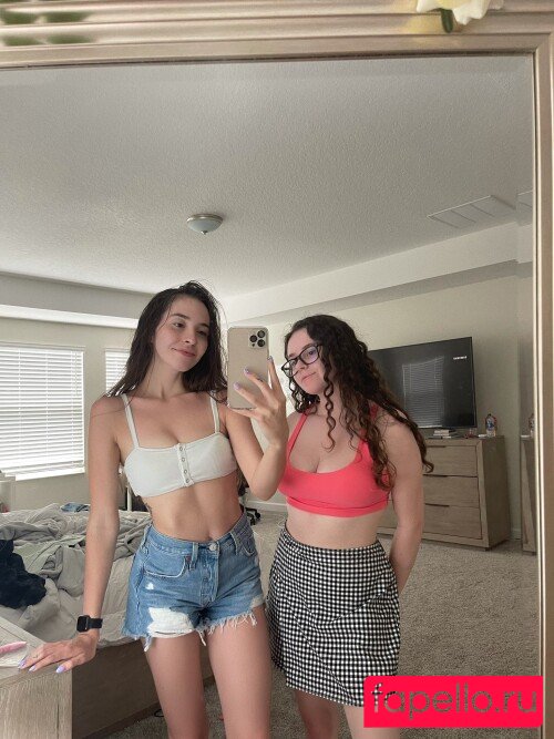 Catlyn Crespo Nude Onlyfans Photo 31