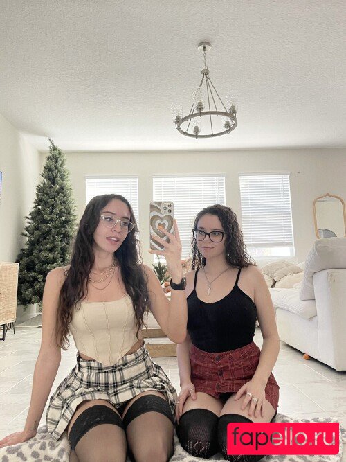 Catlyn Crespo Nude Onlyfans Photo 28
