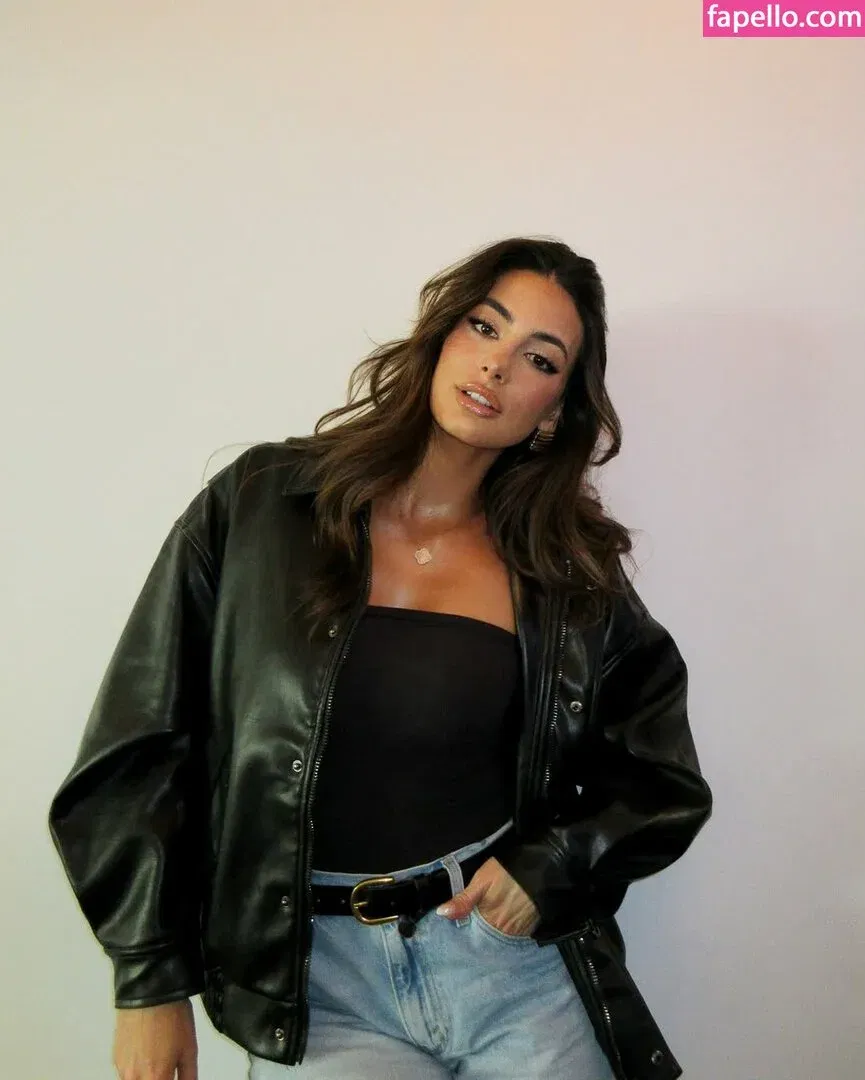 Olga Safari Onlyfans Photo Gallery 