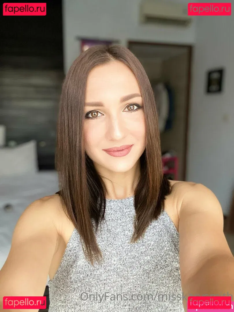 misskarysmith Onlyfans Photo Gallery 