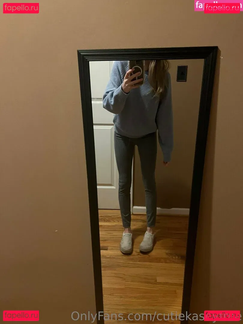 cutiekaseyfree Onlyfans Photo Gallery 