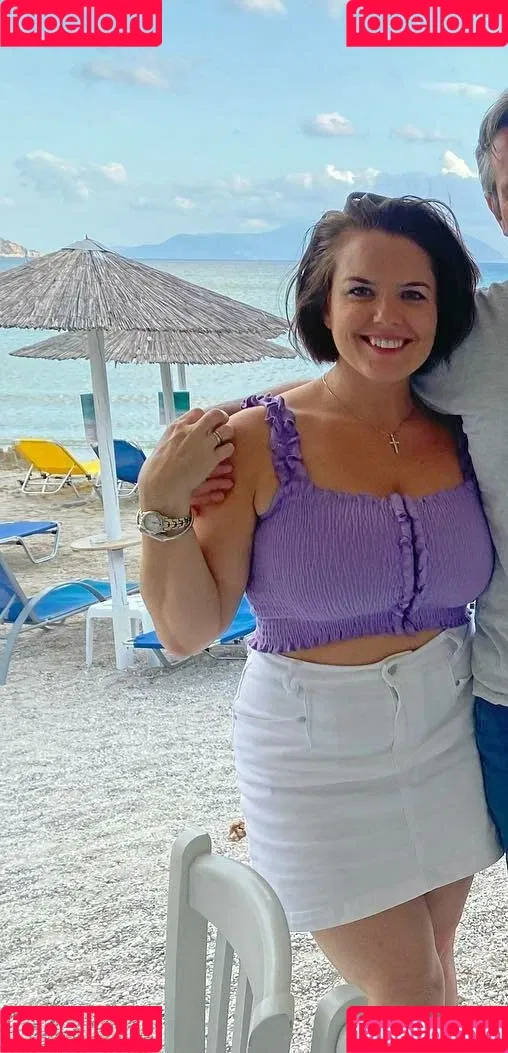 Chloe G Onlyfans Photo Gallery 