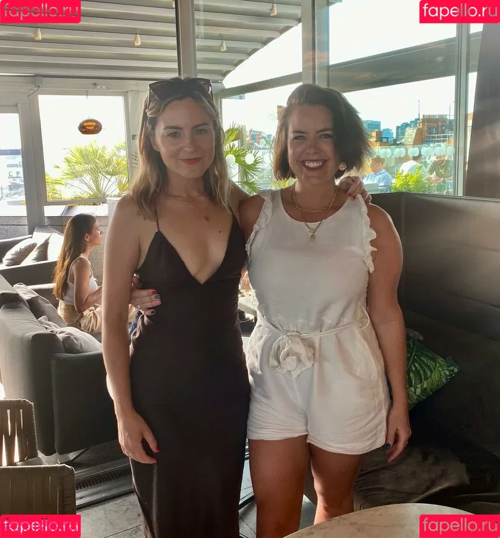 Chloe G Onlyfans Photo Gallery 