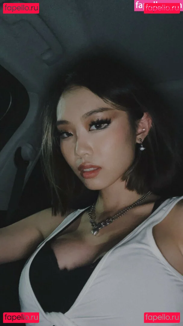 Chloe G Onlyfans Photo Gallery 