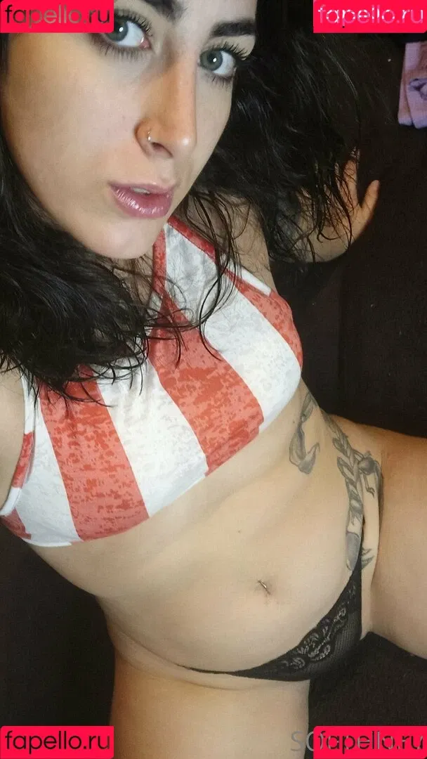 ursoftbee Onlyfans Photo Gallery 