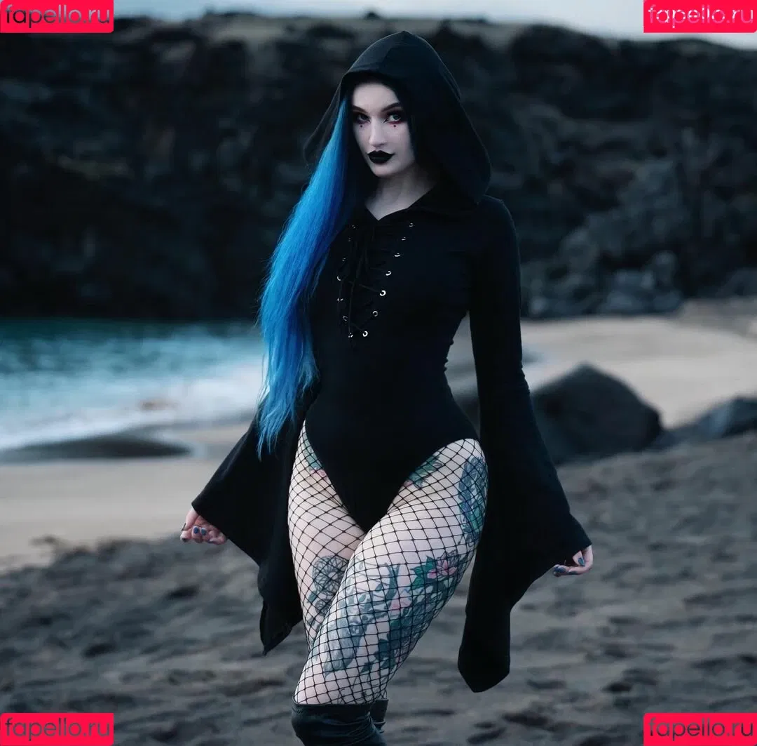 BlueAstrid Onlyfans Photo Gallery 