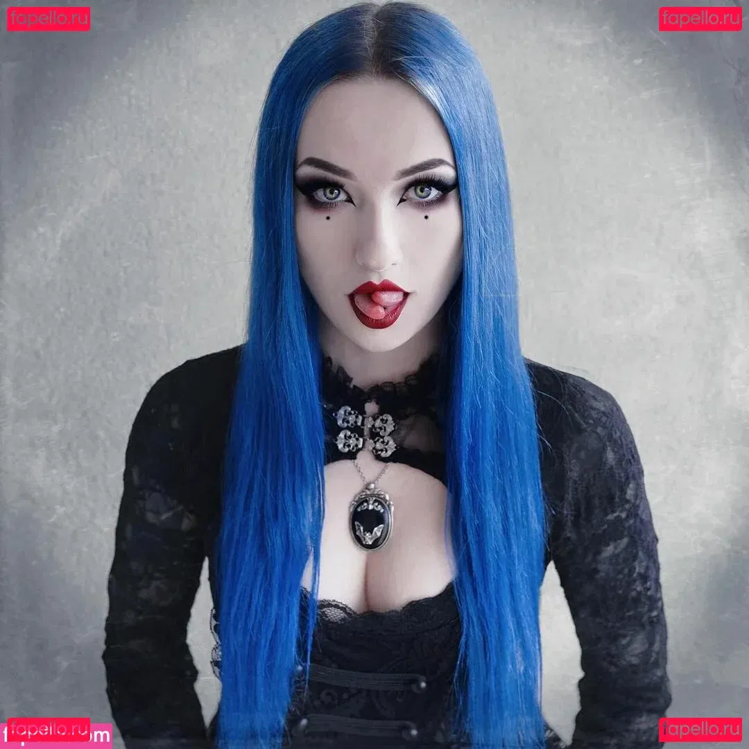 BlueAstrid Onlyfans Photo Gallery 