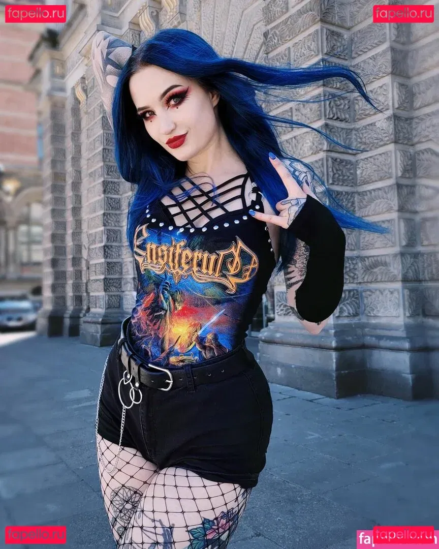 BlueAstrid Onlyfans Photo Gallery 