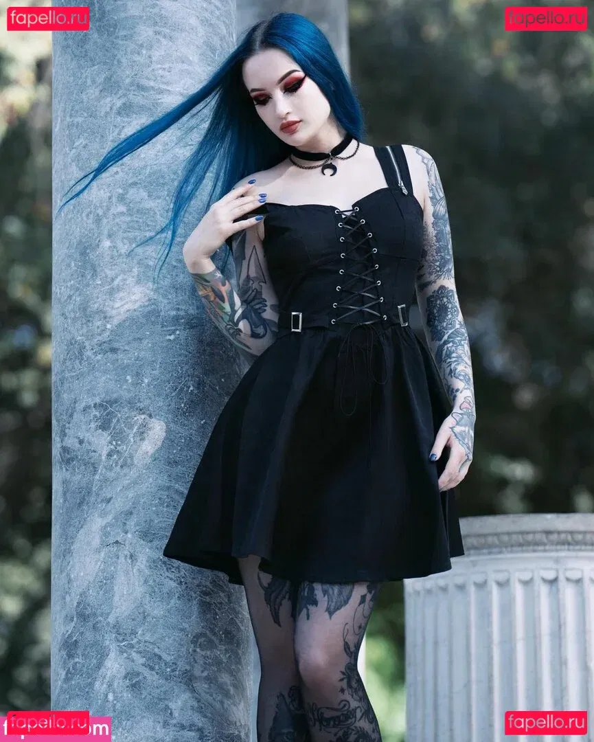 BlueAstrid Onlyfans Photo Gallery 