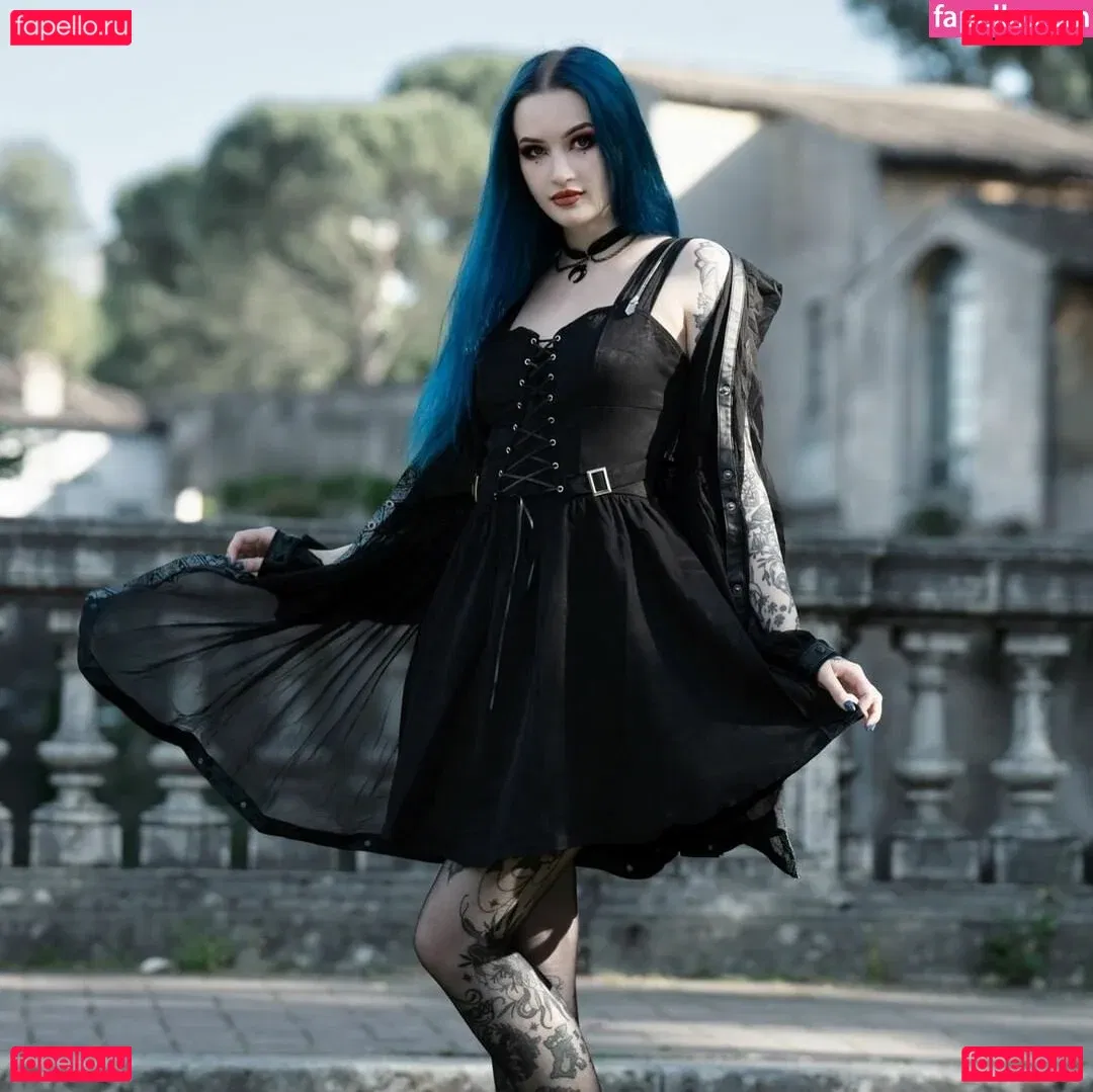 BlueAstrid Onlyfans Photo Gallery 