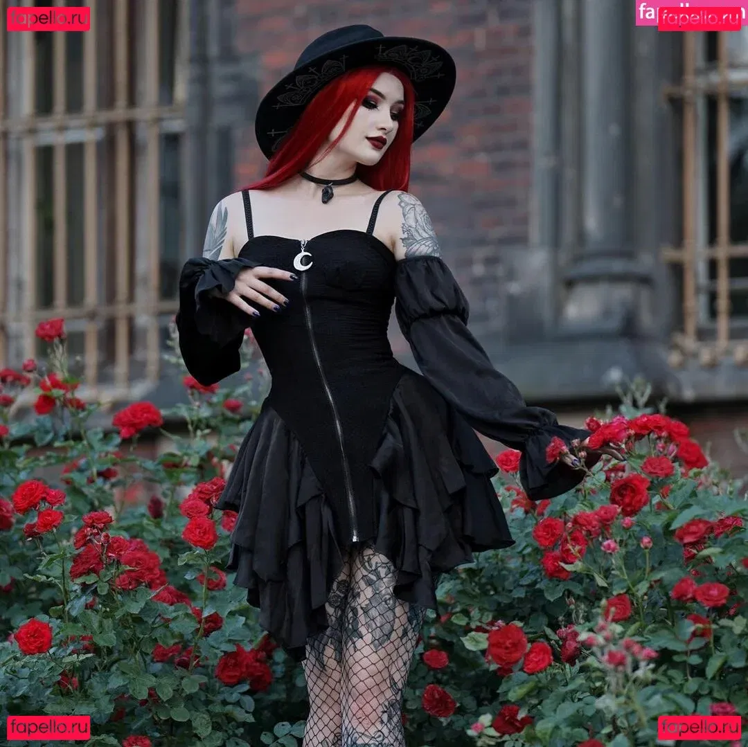 BlueAstrid Onlyfans Photo Gallery 