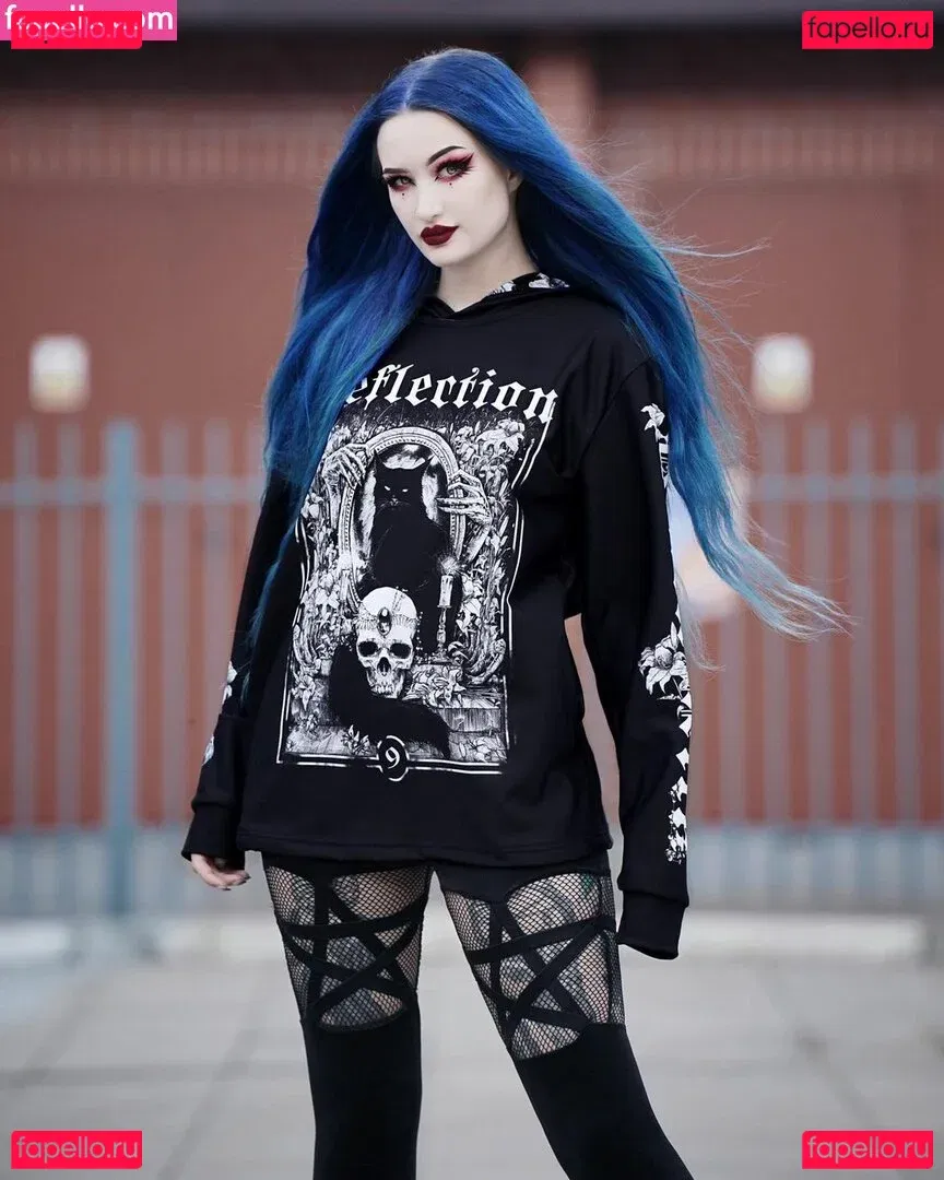 BlueAstrid Onlyfans Photo Gallery 