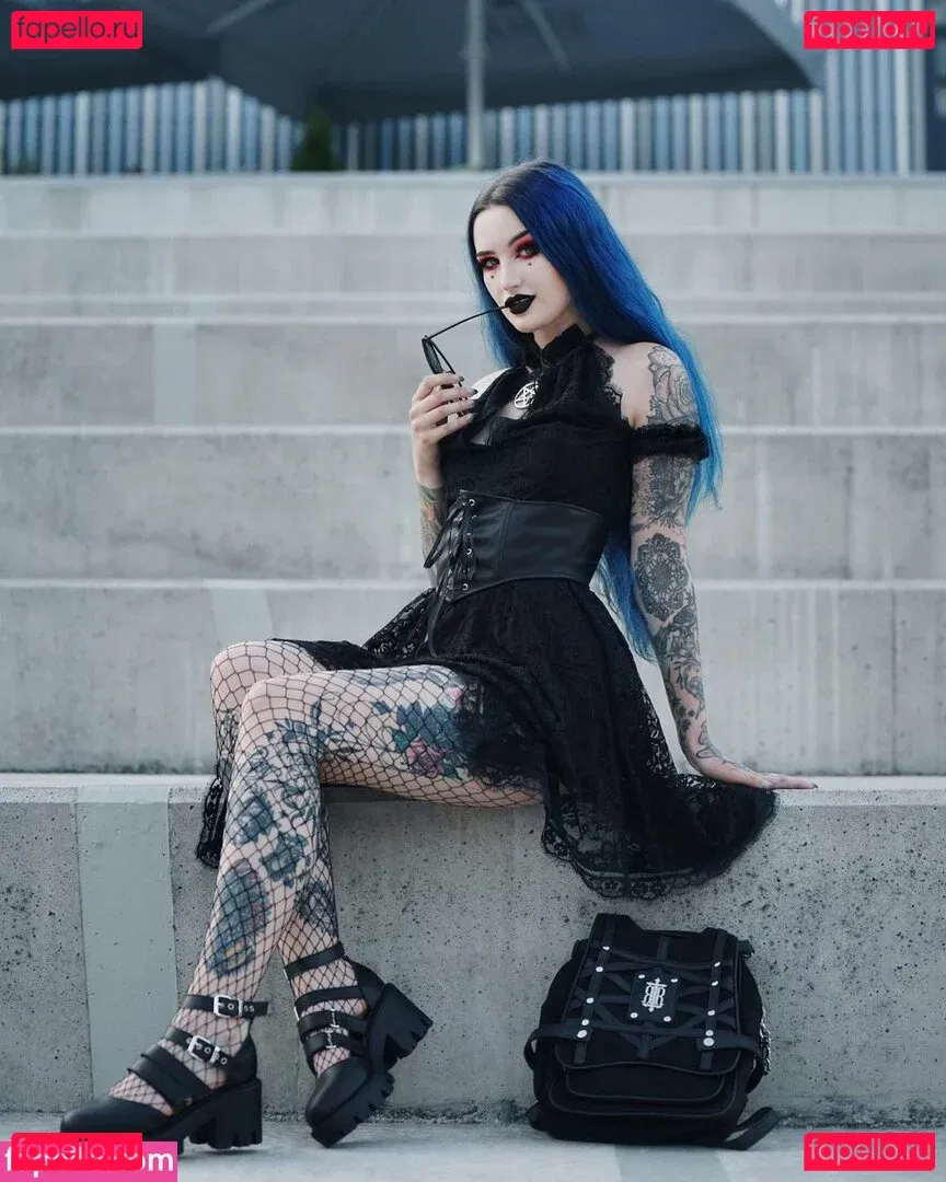 BlueAstrid Onlyfans Photo Gallery 