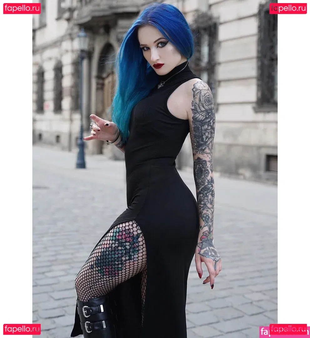 BlueAstrid Onlyfans Photo Gallery 