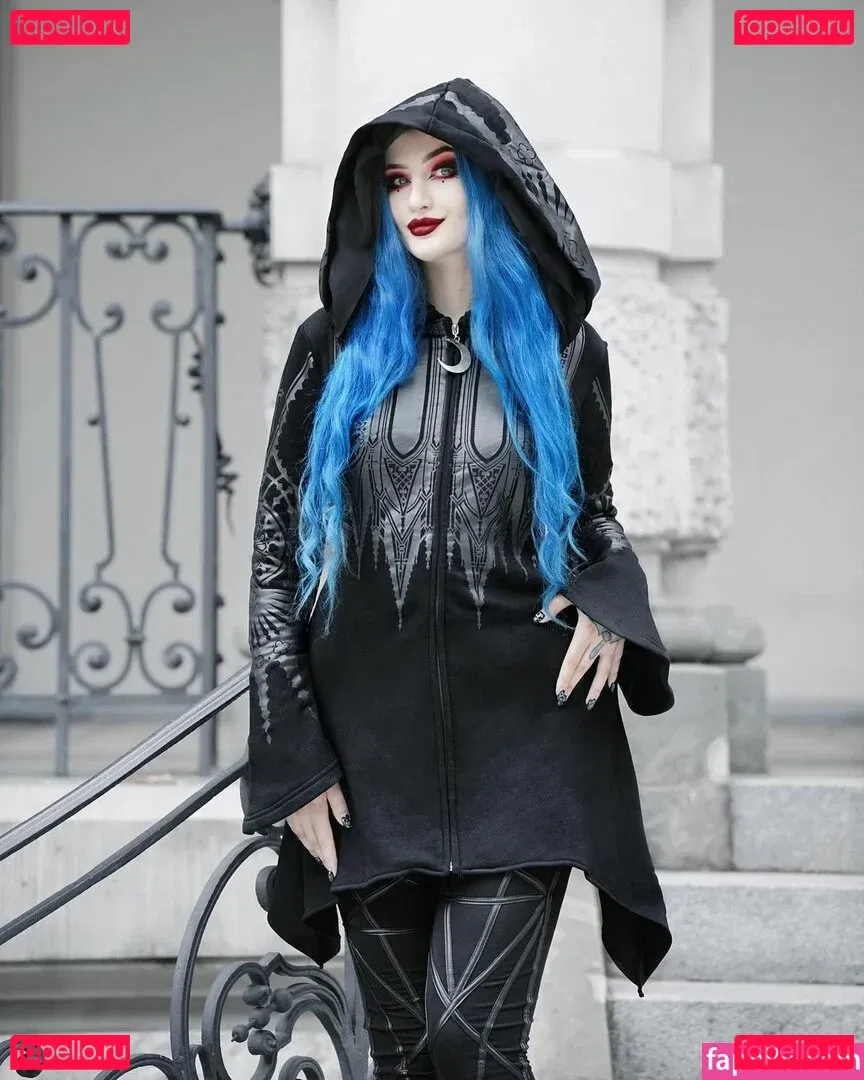 BlueAstrid Onlyfans Photo Gallery 