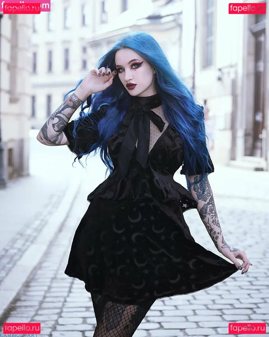 BlueAstrid Onlyfans Photo Gallery 