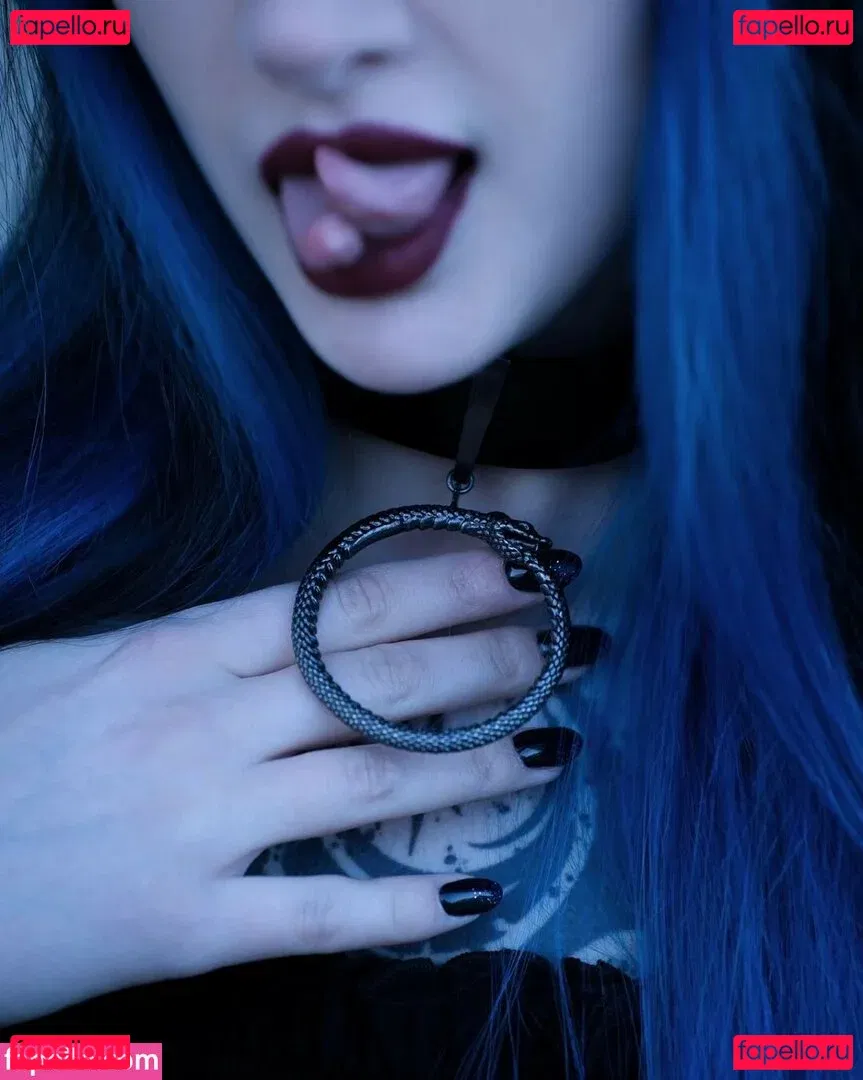 BlueAstrid Onlyfans Photo Gallery 