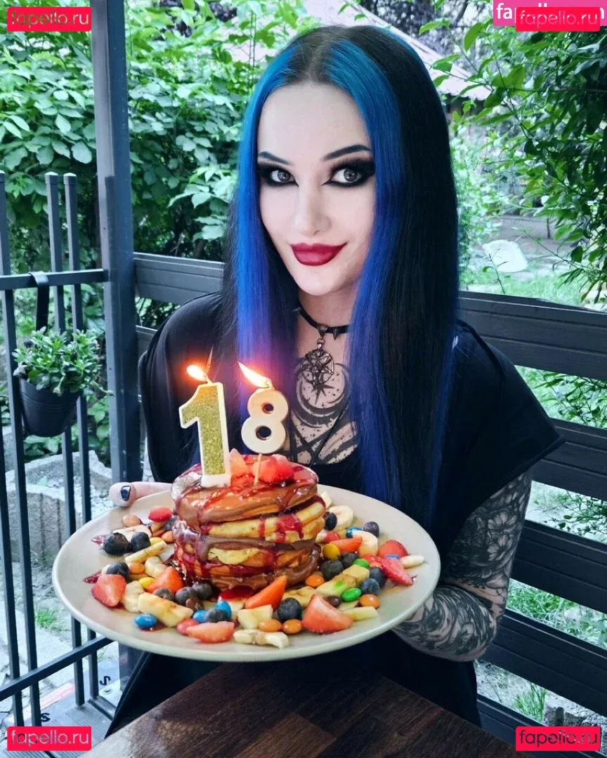 BlueAstrid Onlyfans Photo Gallery 