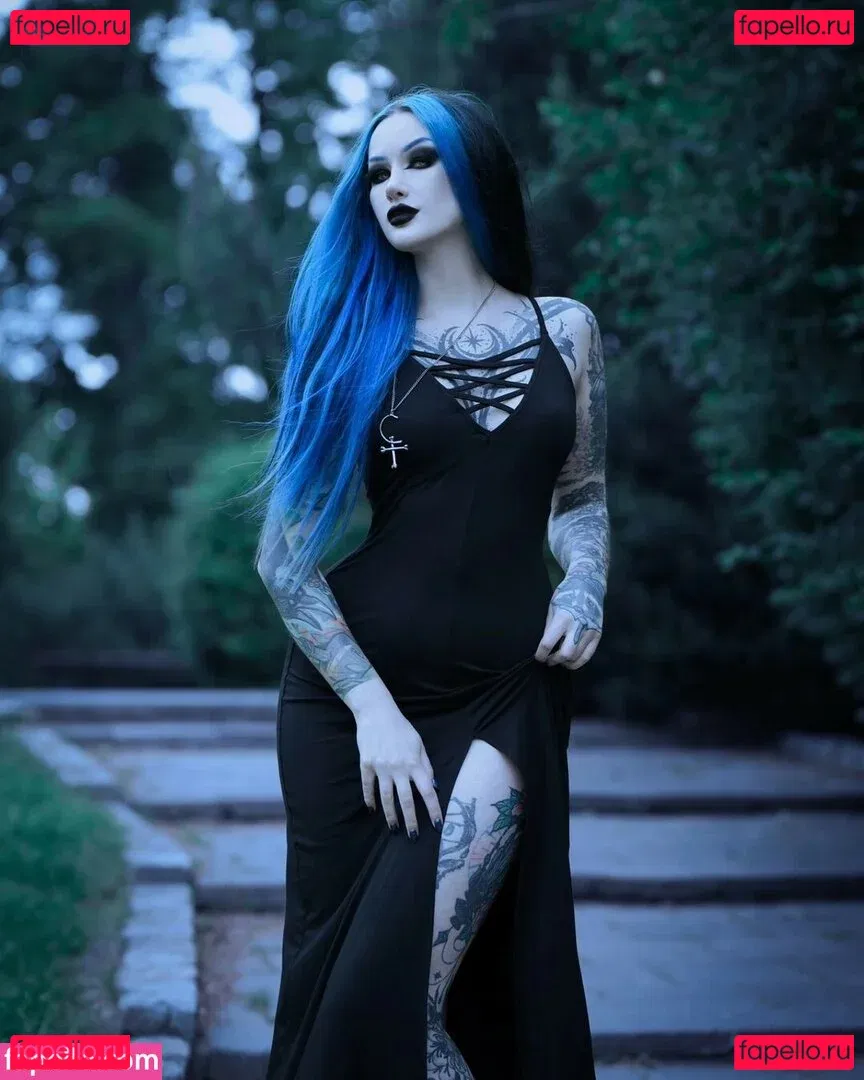 BlueAstrid Onlyfans Photo Gallery 