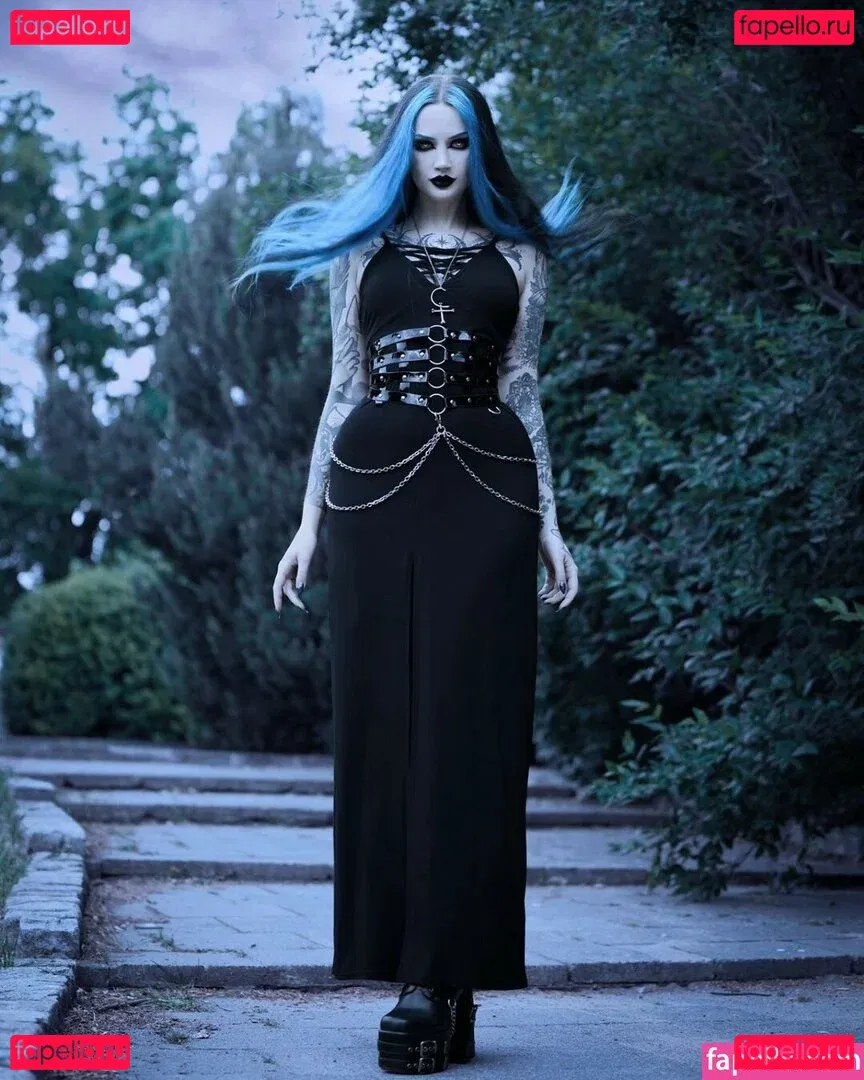 BlueAstrid Onlyfans Photo Gallery 