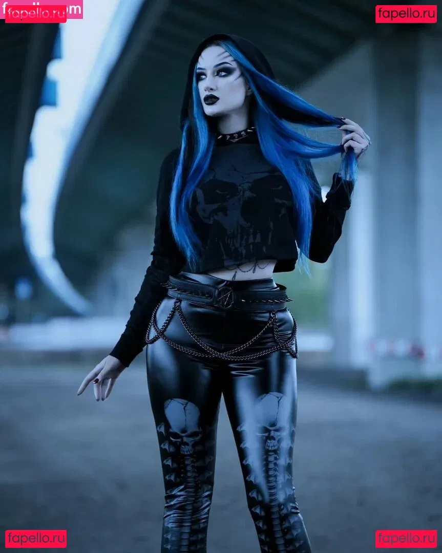 BlueAstrid Onlyfans Photo Gallery 