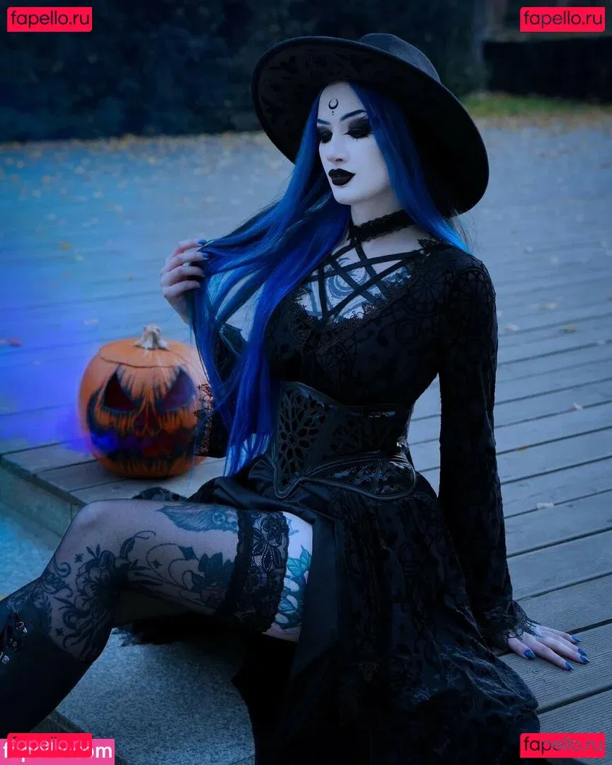 BlueAstrid Onlyfans Photo Gallery 