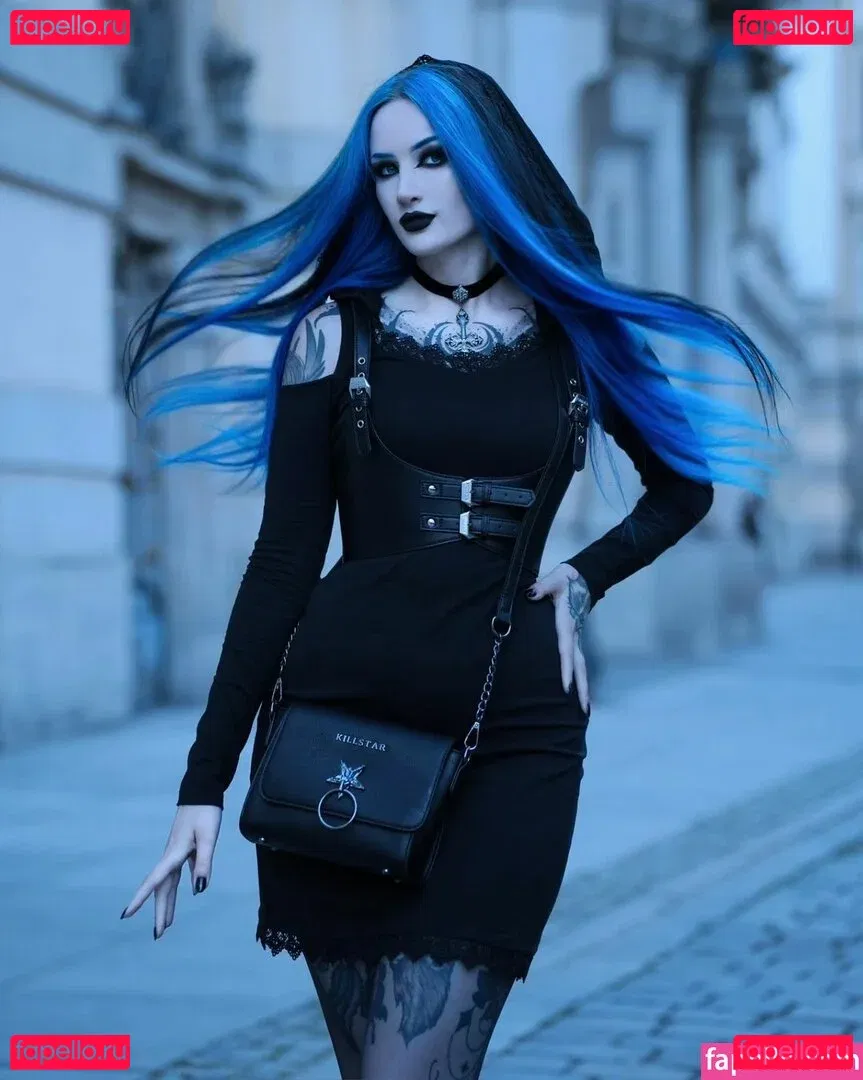 BlueAstrid Onlyfans Photo Gallery 