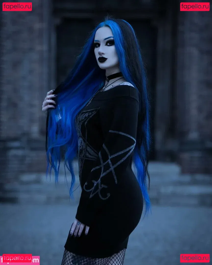 BlueAstrid Onlyfans Photo Gallery 