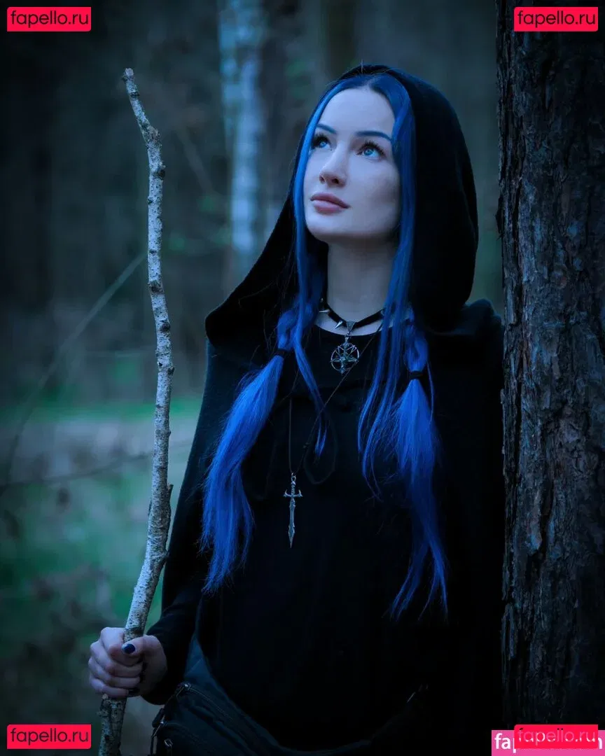 BlueAstrid Onlyfans Photo Gallery 