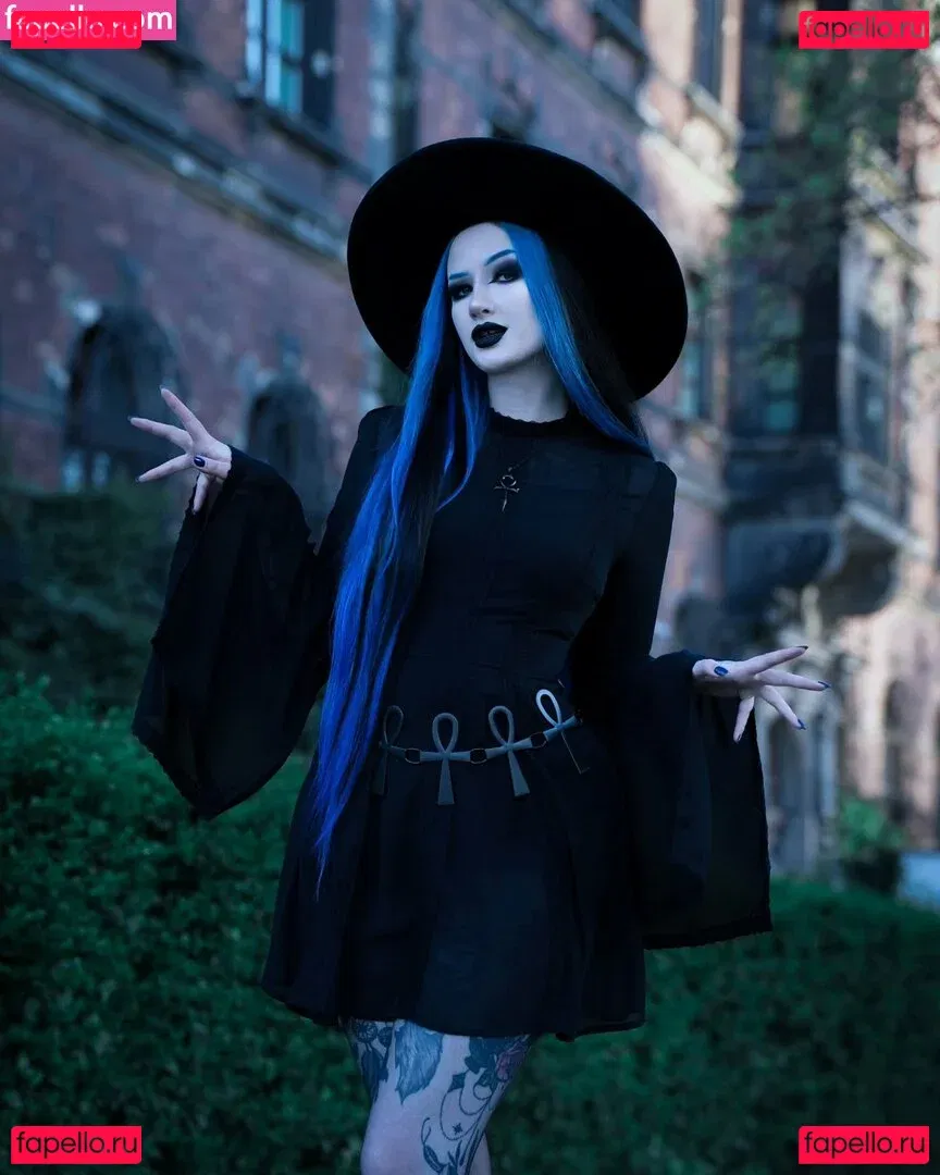 BlueAstrid Onlyfans Photo Gallery 