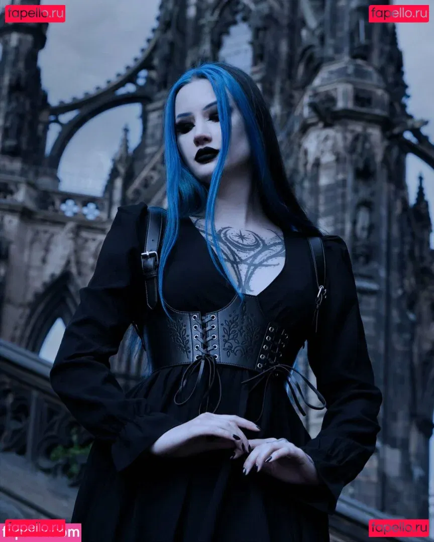 BlueAstrid Onlyfans Photo Gallery 