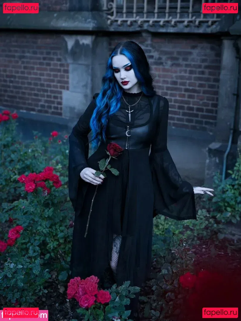 BlueAstrid Onlyfans Photo Gallery 