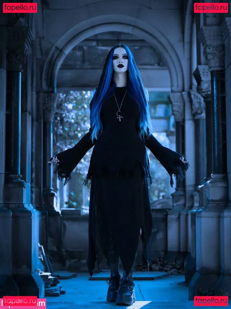 BlueAstrid Onlyfans Photo Gallery 