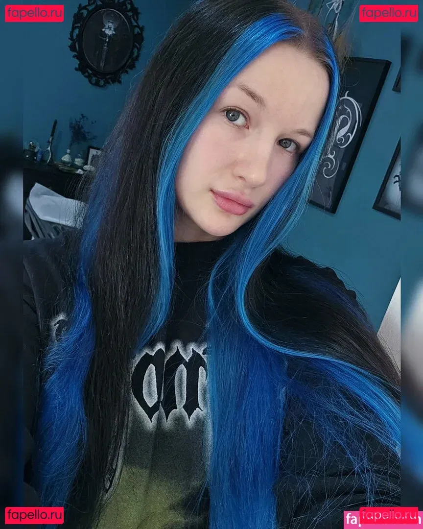 BlueAstrid Onlyfans Photo Gallery 