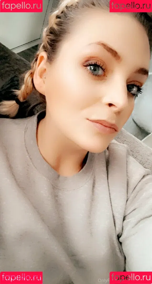 skyemoore Onlyfans Photo Gallery 
