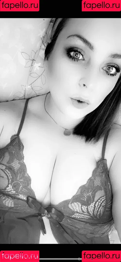 skyemoore Onlyfans Photo Gallery 