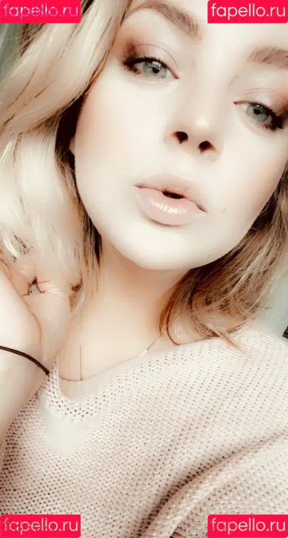 skyemoore Onlyfans Photo Gallery 