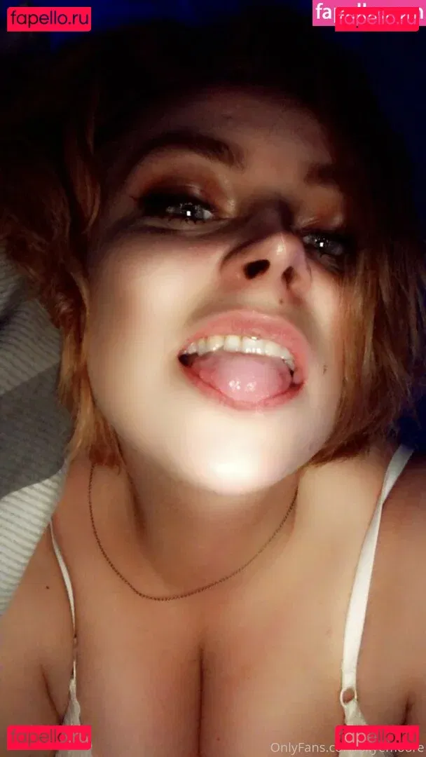 skyemoore Onlyfans Photo Gallery 